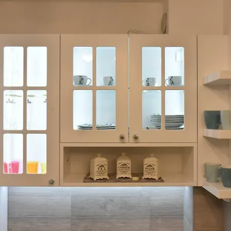 M アパート ズラティボール